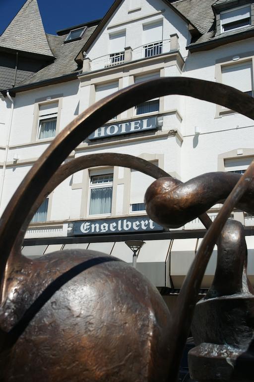 Hotel Engelbert อิเซอร์โลห์น ภายนอก รูปภาพ