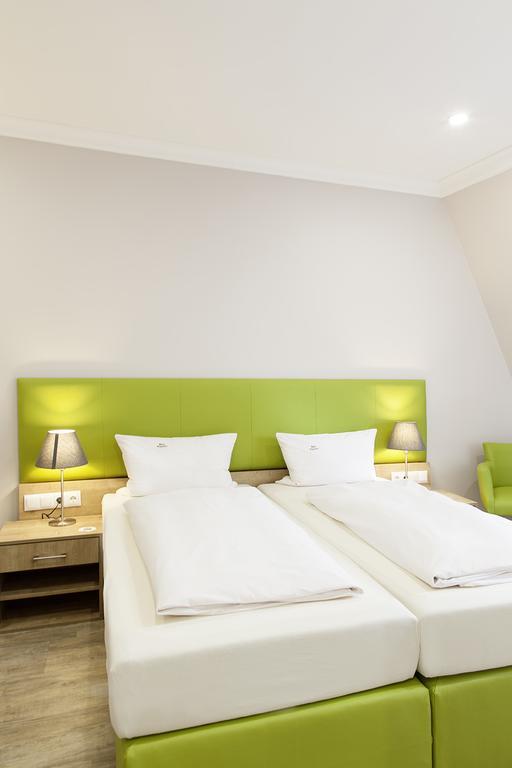 Hotel Engelbert อิเซอร์โลห์น ภายนอก รูปภาพ